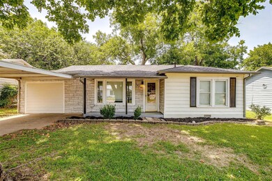 1008 Turner St, Cleburne, TX 76033 - photo 2