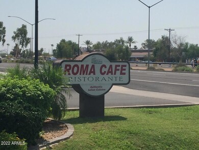 Roma Cafe 8