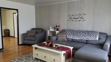 454 Daytona Rd, Columbus, OH 43228 - photo 4