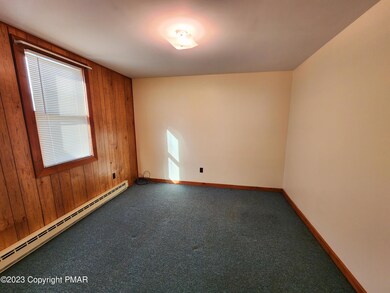 25 N 2nd St unit 101, Stroudsburg, PA 18360 - photo 4