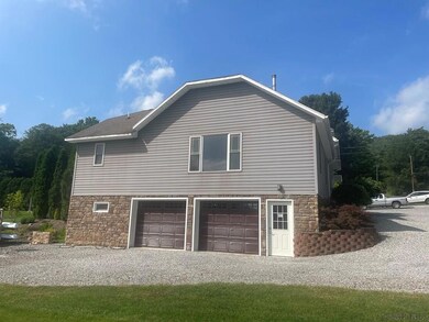 Oversized Garages