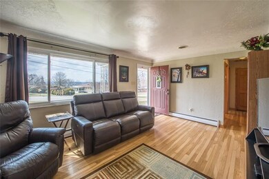JUST LOOK AT THOSE GLEAMING HARDWOOD FLOORS!!