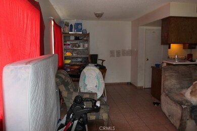 3417 20th St unit 2, Highland, CA 92346 - photo 2