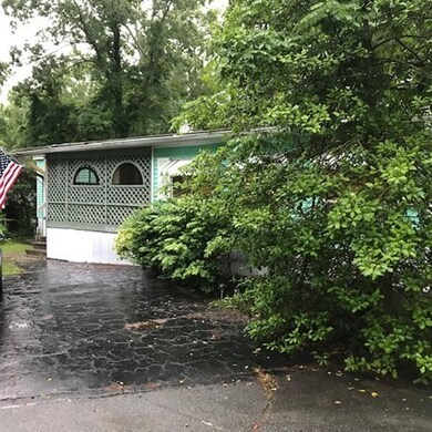 130 Jupiter Cir, Wareham, MA 02576 - photo 2