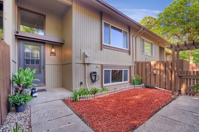 The front courtyard is the perfect area to let your doggie run free!