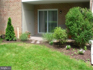 42 Belfast Dr, North Wales, PA 19454 - photo 2