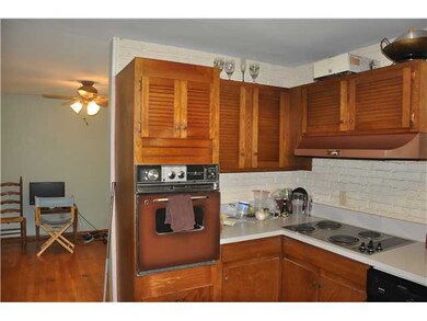 1488 Thurell Rd, Columbus, OH 43229 - photo 7