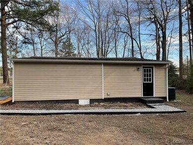 16902 S Crater Rd, Petersburg, VA 23805 - photo 6