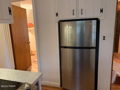 392 Sawkill Rd, Milford, PA 18337 - photo 6