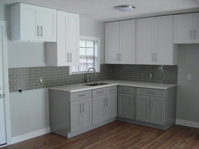 3221 9th St, Bay City, TX 77414 - photo 3