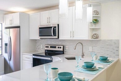 21815 Arriba Real unit B, Boca Raton, FL 33433 - photo 2