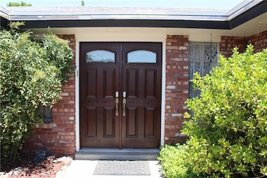 10763 Janway Dr, El Paso, TX 79935 - photo 6