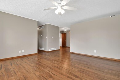 4486 Wetmore Rd E, Columbus, OH 43224 - photo 5