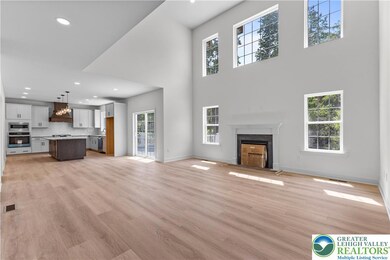 79 Tumble Creek Rd unit 15, Williams Township, PA 18042 - photo 5