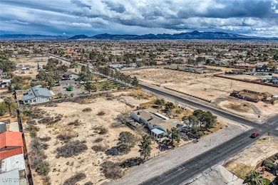 220 E Robindale Rd, Las Vegas, NV 89123 - photo 3