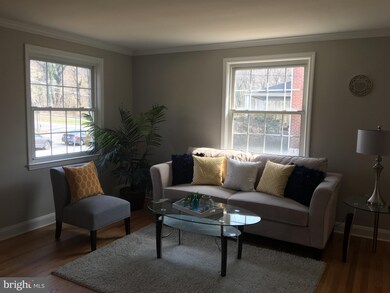 6504 Loch Hill Rd, Baltimore, MD 21239 - photo 2