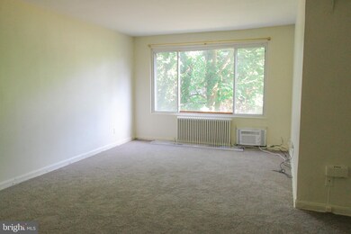 430 Ridge Rd SE unit 102, Washington, DC 20019 - photo 2