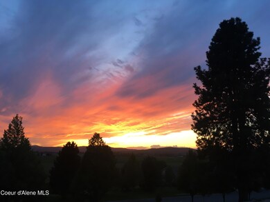 Enjoy the Sunsets from the deck
