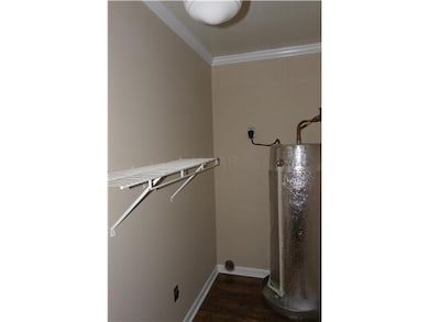 Laundyroom/Pantry