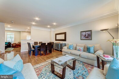 4043 Stewarts Bridge Ct, Fairfax, VA 22033 - photo 6