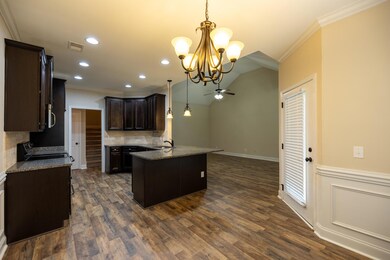 279 Tulip Dr-14