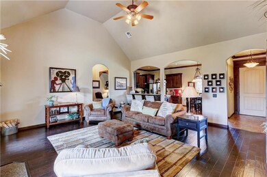 2512 SE 10th St, Moore, OK 73160 - photo 6