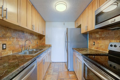 Vecino Del Mar unit 1503, North Miami, FL 33181 - photo 7