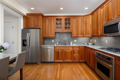1861 Beacon St unit 1, Brookline, MA 02445 - photo 4