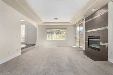 10024 Rolling Glen Ct, Las Vegas, NV 89117 - photo 7