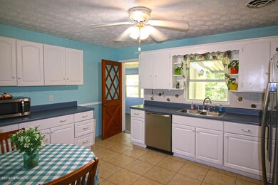 3738 Anvers Blvd, Jacksonville, FL 32210 - photo 6