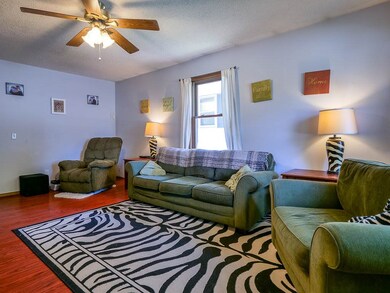 216 Eckhart Ave, Auburn, IN 46706 - photo 6