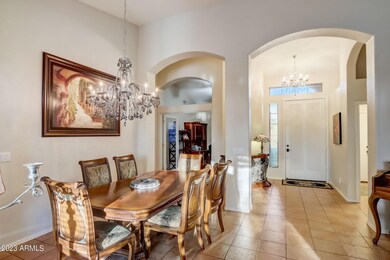 8-web-or-mls-N 42nd Wy-006