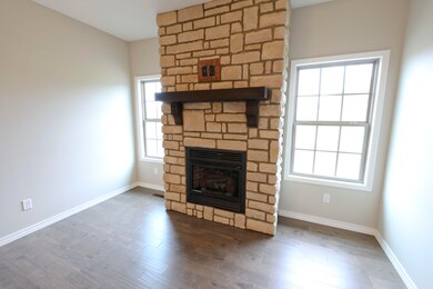 874 E Baracuda Dr, Nixa, MO 65714 - photo 2