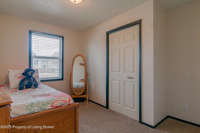 764 3rd Ave W (7 of 24)