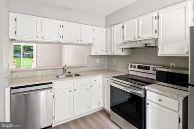 3608 Childress Terrace, Burtonsville, MD 20866 - photo 6