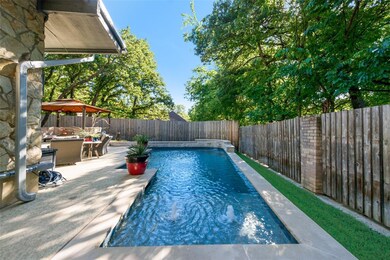 2104 Hollyhill Ln, Denton, TX 76205 - photo 4