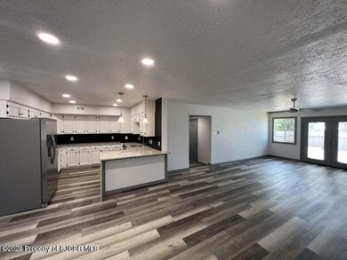 20220629215316793351000000-o