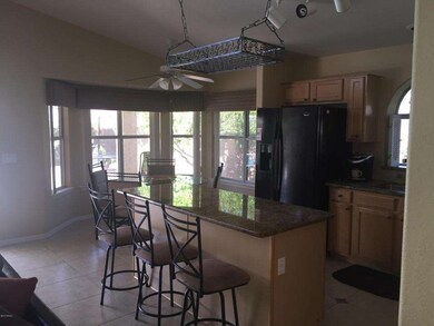 Breakfast bar/island