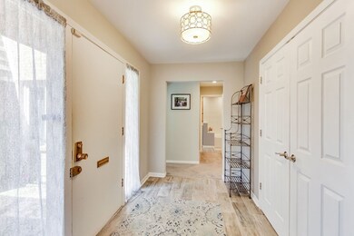 1921 Somerset Ln unit 65, Northbrook, IL 60062 - photo 3