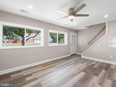 1104 Dilworth Rd, Wilmington, DE 19805 - photo 3