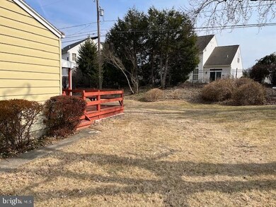 2609 Avon Ave, Reading, PA 19608 - photo 7