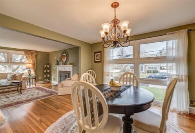 70 Howie Ave, Warwick, RI 02888 - photo 6