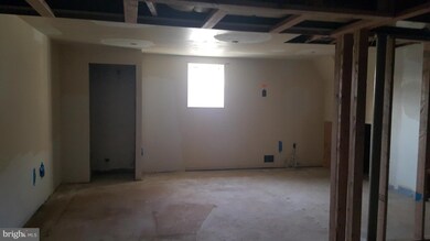 9206 Roxanne Dr, Lanham, MD 20706 - photo 6