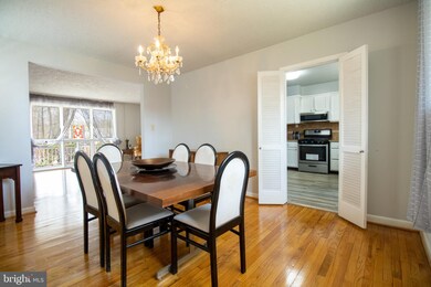 5921 Simmonds Ave, Baltimore, MD 21215 - photo 4