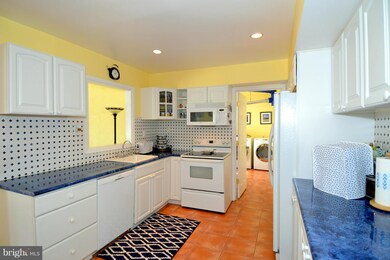 12609 Memory Ln, Bowie, MD 20715 - photo 5
