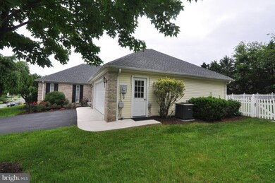 202 Canyon Rd, Winchester, VA 22602 - photo 2