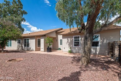 04-Side Yard