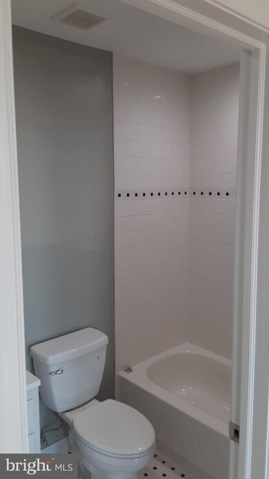 106 N Front St, Darby, PA 19023 - photo 6