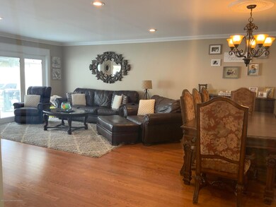 living dining 31 long