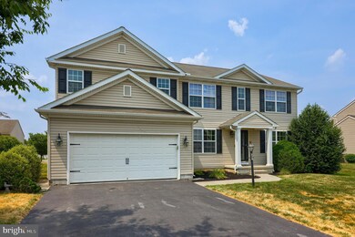 221 Fallowfield Dr, Leola, PA 17540 - photo 2